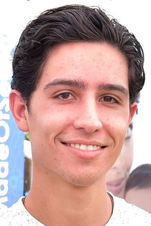 Cover image for Lorenzo James Henrie