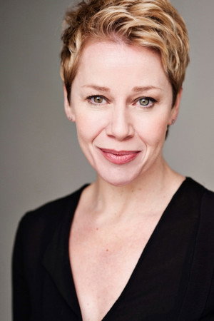 Cover image for Linzi Hateley
