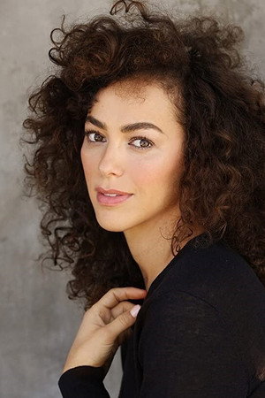 Cover image for Elena Goode