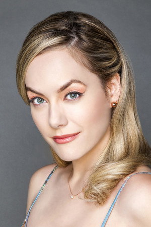 Cover image for Annika Noelle