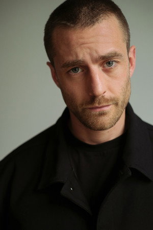 Cover image for Théau Courtès