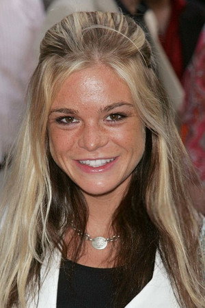 Cover image for Ellen Muth