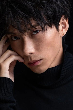 Cover image for 张忻恺
