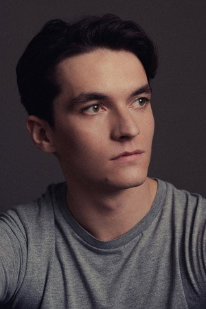 Cover image for Fionn Whitehead