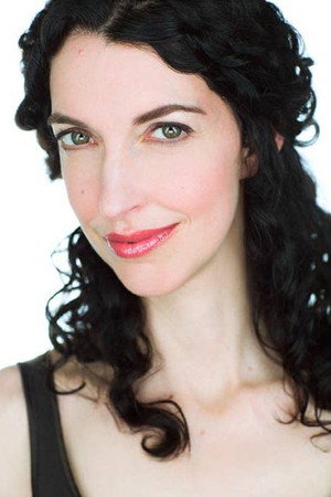 Cover image for Amanda Good Hennessey