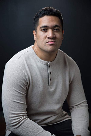 Cover image for Russell Satele