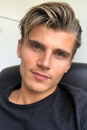 Cover image for Twan Kuyper