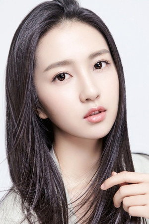 Cover image for 许龄月