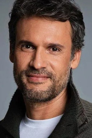 Cover image for Yadier Fernández