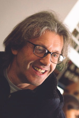 Cover image for António Costa Valente