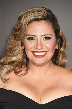 Cover image for Cristela Alonzo