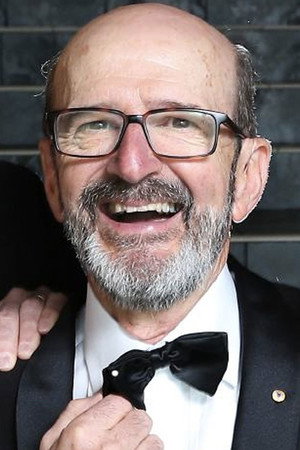 Cover image for Garry McDonald