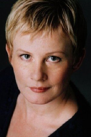 Cover image for Elizabeth Saunders