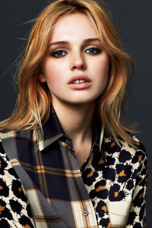 Cover image for Odessa Young