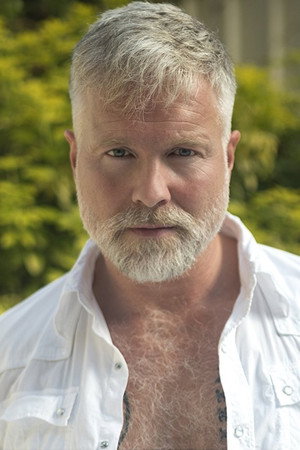Cover image for Sölvi Fannar Viðarsson
