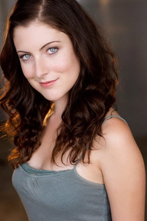 Cover image for Anna Ross