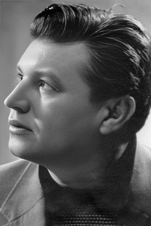 Cover image for Александр Момбели