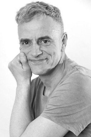 Cover image for Algirdas Dainavičius