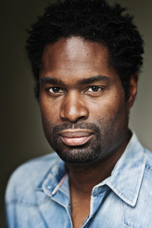 Cover image for Ako Mitchell