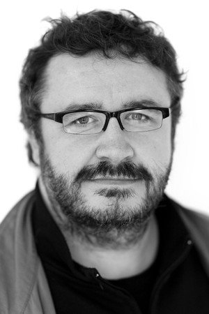Cover image for Mark Benton