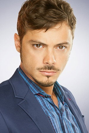 Cover image for Tomás Fonzi