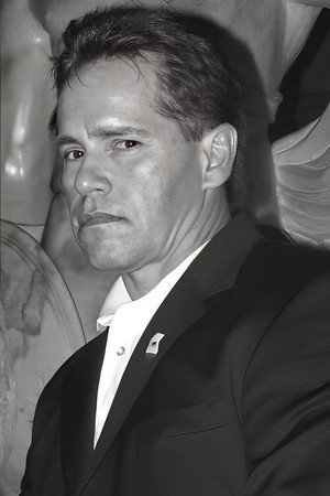 Cover image for Lyndall Grant