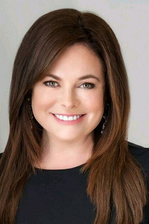 Cover image for Tracy Wells