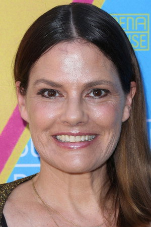 Cover image for Suzanne Cryer