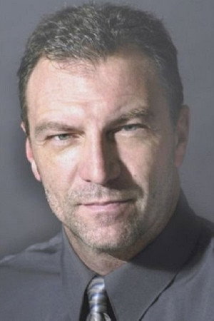 Cover image for Steven Maines