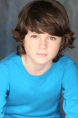 Cover image for Zachary Hernandez