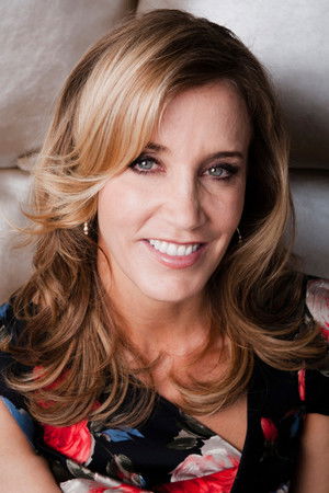 Cover image for Felicity Huffman