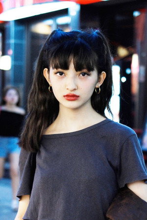 Cover image for 甲田まひる