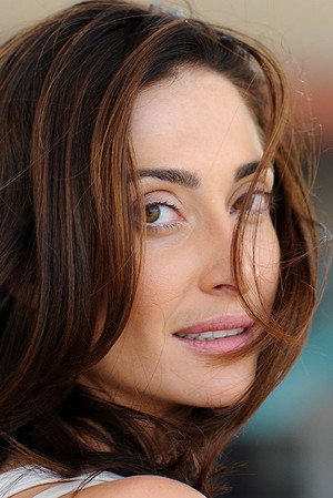 Cover image for Lena Georgas