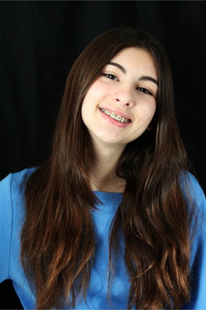 Cover image for Laura Araujo