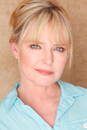 Cover image for Lisa Wilcox