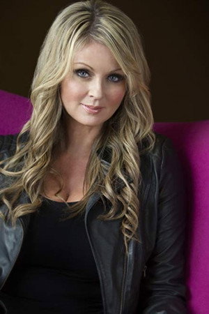 Cover image for Fiona Forbes