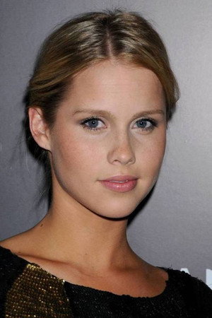 Cover image for Claire Harman