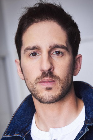 Cover image for Eric Lloyd
