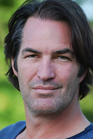 Cover image for Glenn Ennis