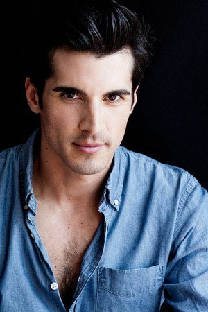 Cover image for Adrian Armas