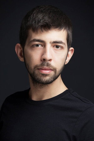 Cover image for Aytaç Uşun