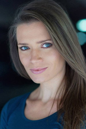 Cover image for Марина Хова