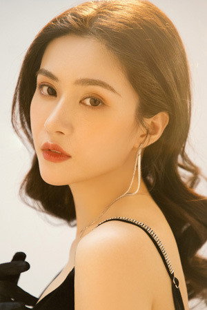 Cover image for Zijun Sun