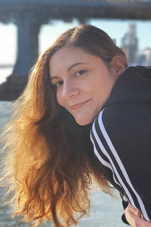 Cover image for Karen Cinorre