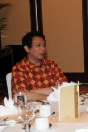 Cover image for Adiyanto Sumarjono