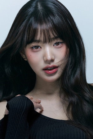 Cover image for 장원영