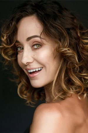 Cover image for Lavinia Biagi
