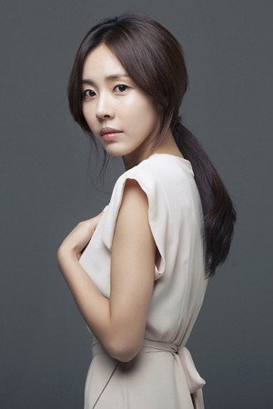 Cover image for Lee Joo-Eun