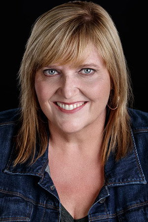 Cover image for Darla Fay