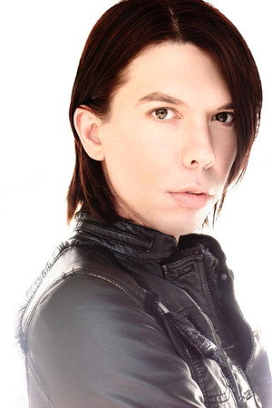 Cover image for Kelly Mantle